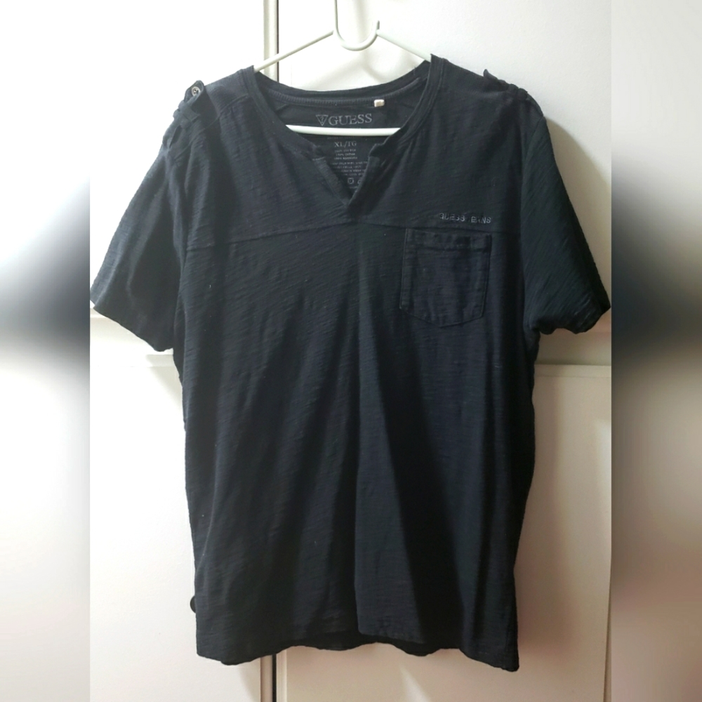 Guess Man Cool 😎 V-Neck Tee Shirt